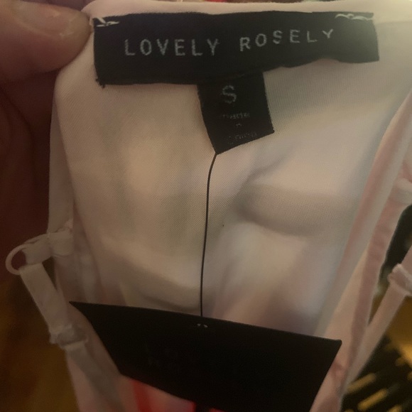 ❤️❤️❤️Lovely Rosely Pink Ombré Tank - Picture 6 of 8